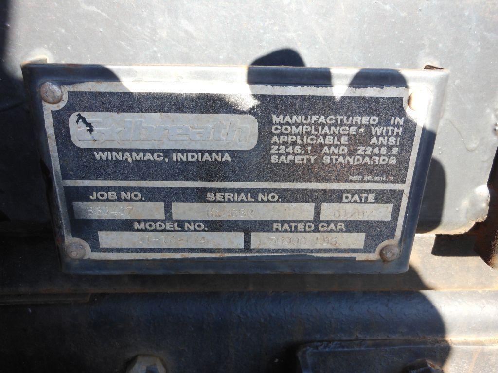 1996 Mack DM690S Tri-Axle Rolloff Truck
