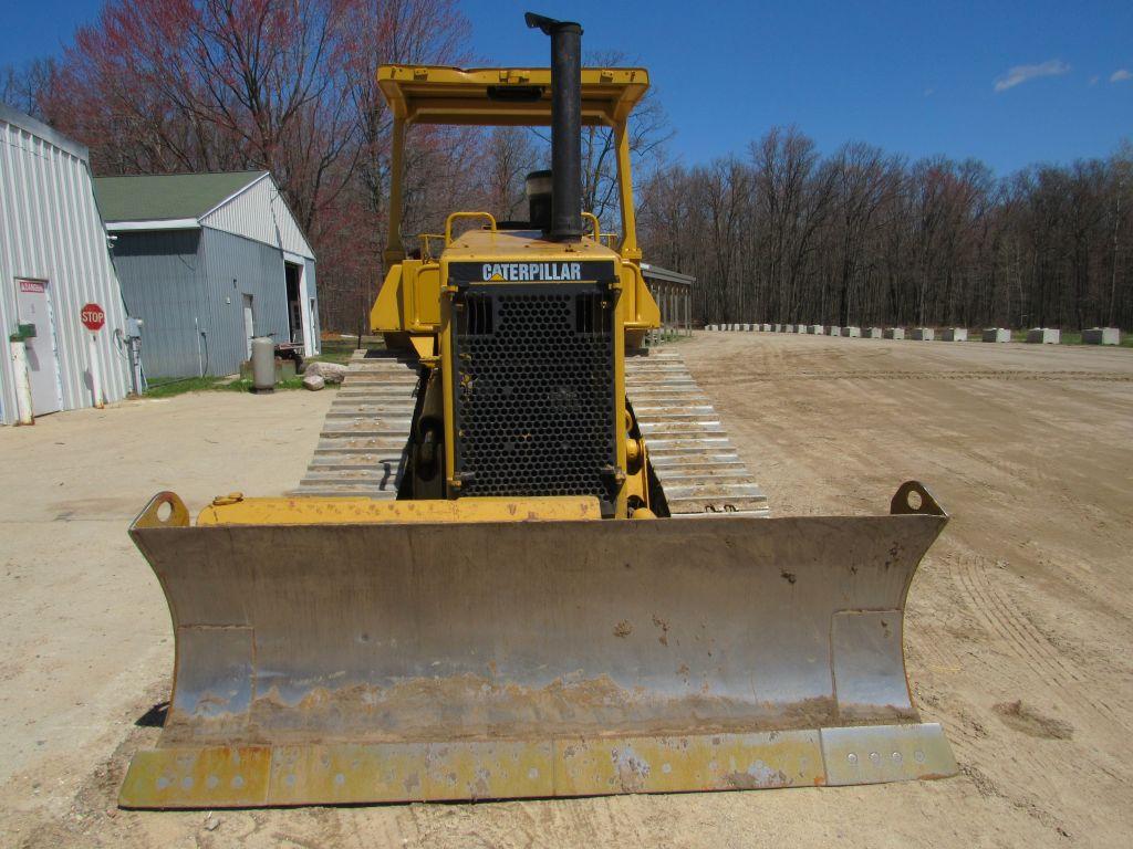 Cat D4H Dozer