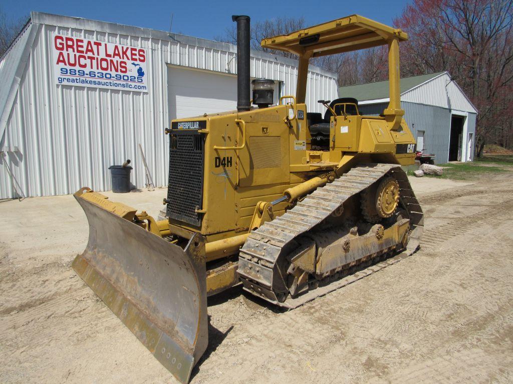 Cat D4H Dozer