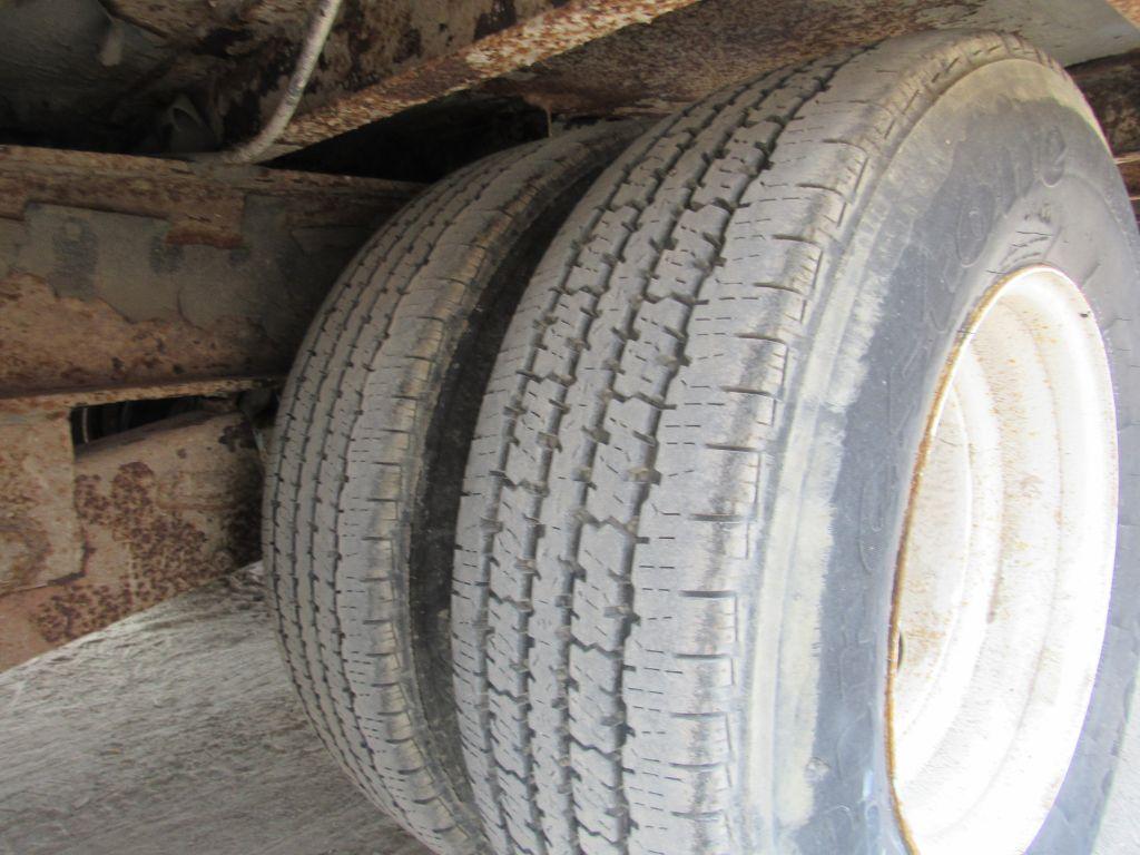 1993 Butler Tag Trailer