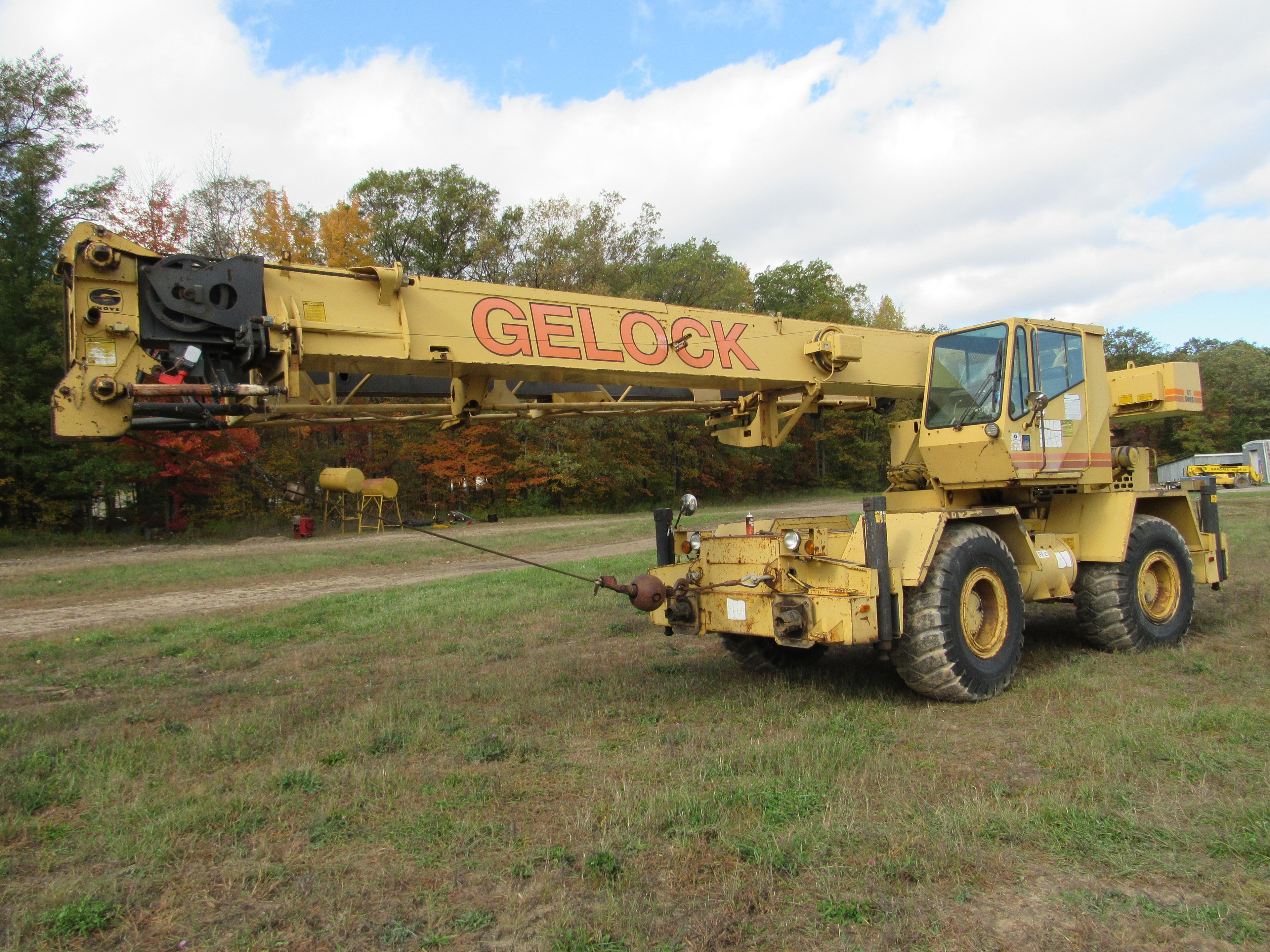 Grove RT500C Rough Terrain Crane