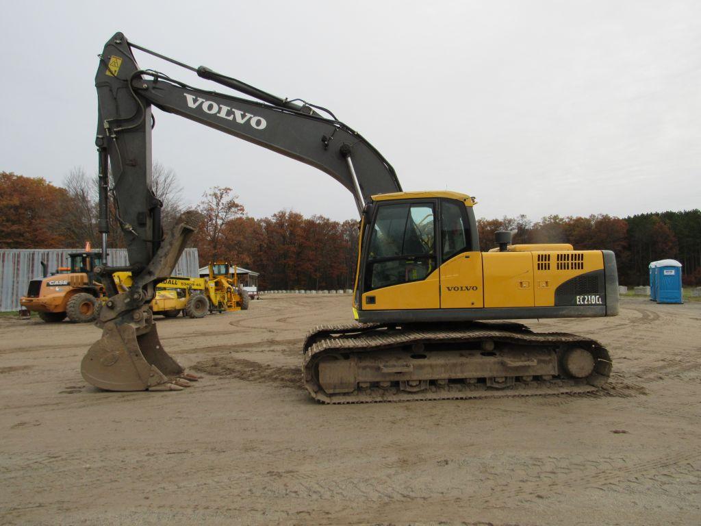 2012 Volvo EC210CL Excavator