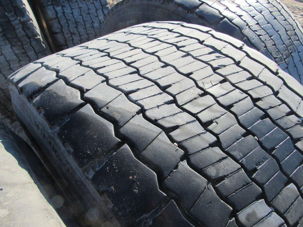 (4) Michelin 455/55R22.5