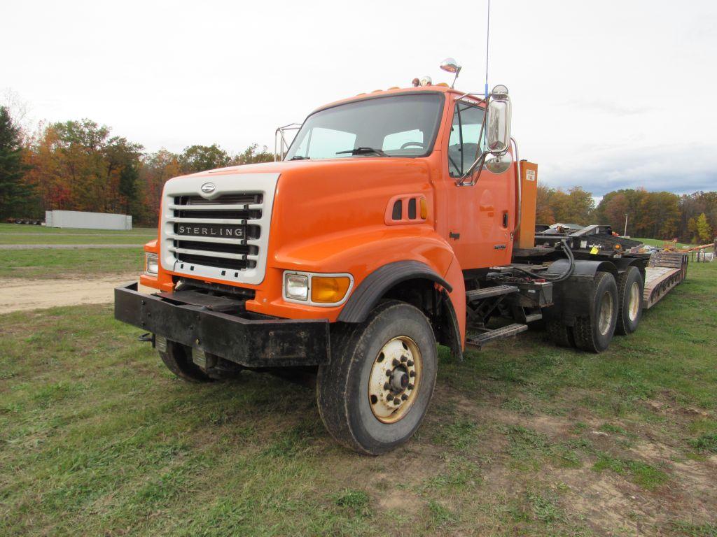 2001 Sterling LT9511 Day Cab