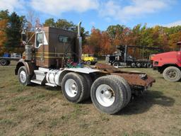 1997 Kenworth T800 Day Cab