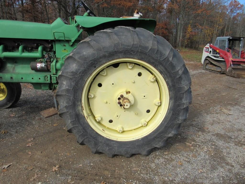 John Deere 4010 Farm Tractor