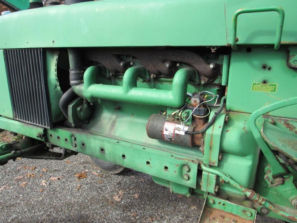 John Deere 4010 Farm Tractor