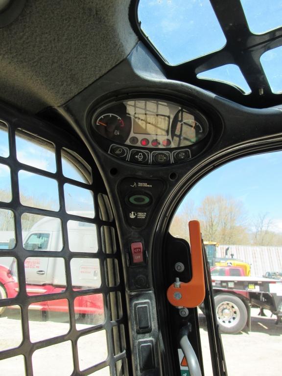 2016 Bobcat T750 Skid Steer