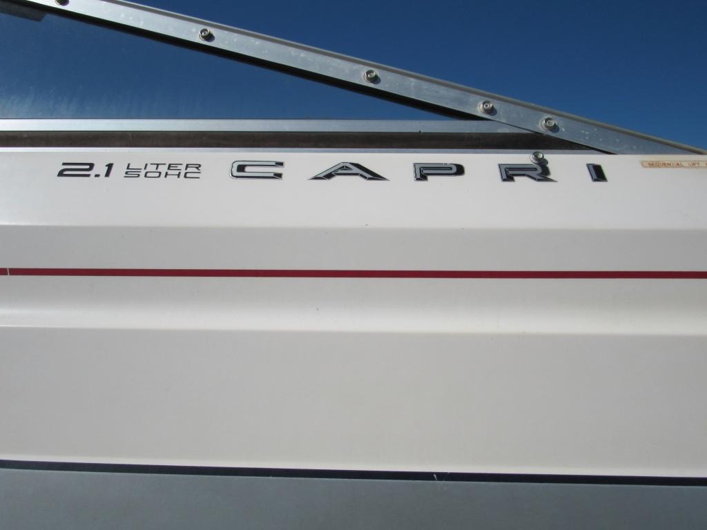 1987 Bayliner Capri Boat