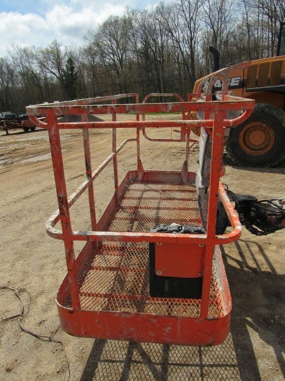 2013 JLG 600S Manlift