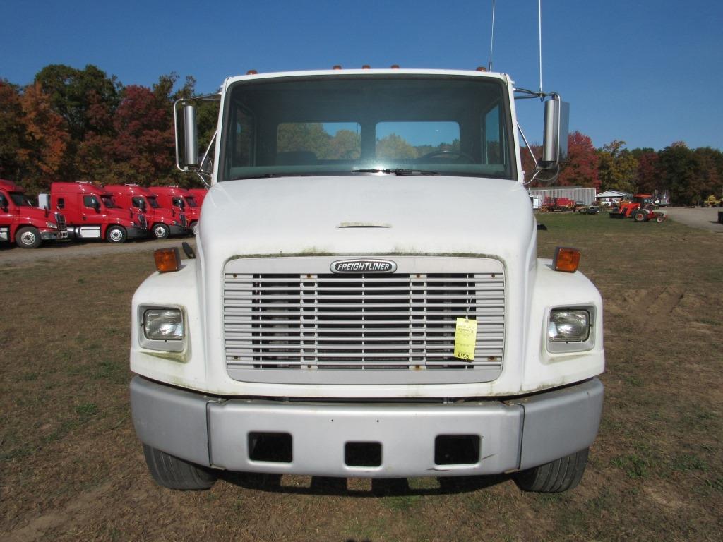 2003 Freightliner FL70 Day Cab