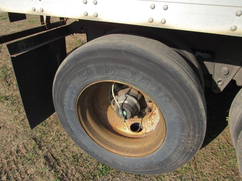 2017 Stoughton 48' Van Trailer