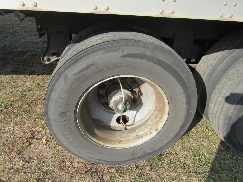 2017 Stoughton 48' Van Trailer