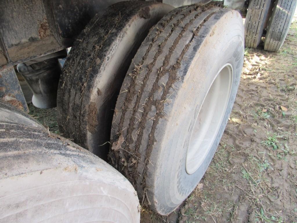 2005 Transport Log Pup Trailer