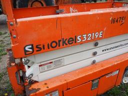 2018 Snorkel S3219E Scissor Lift