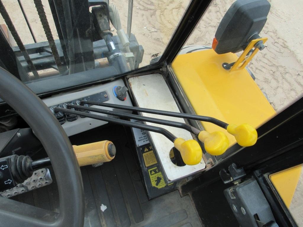 2007 JCB 930 Rough Terrain Forklift