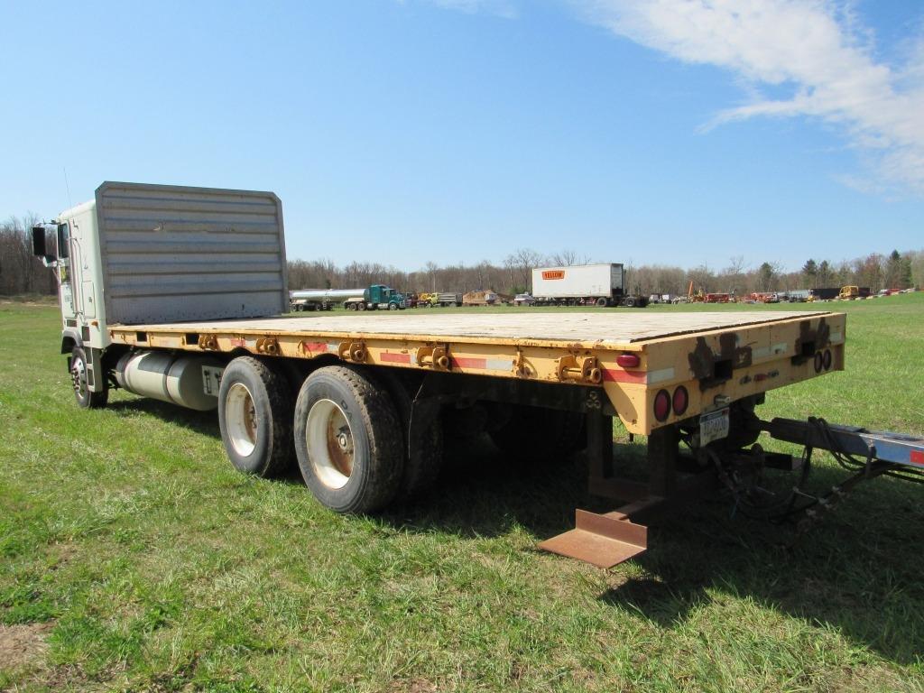 1999 Freightliner Cabover Sleeper
