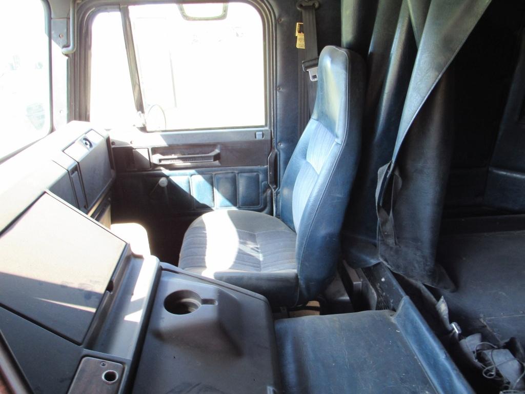 1999 Freightliner Cabover Sleeper