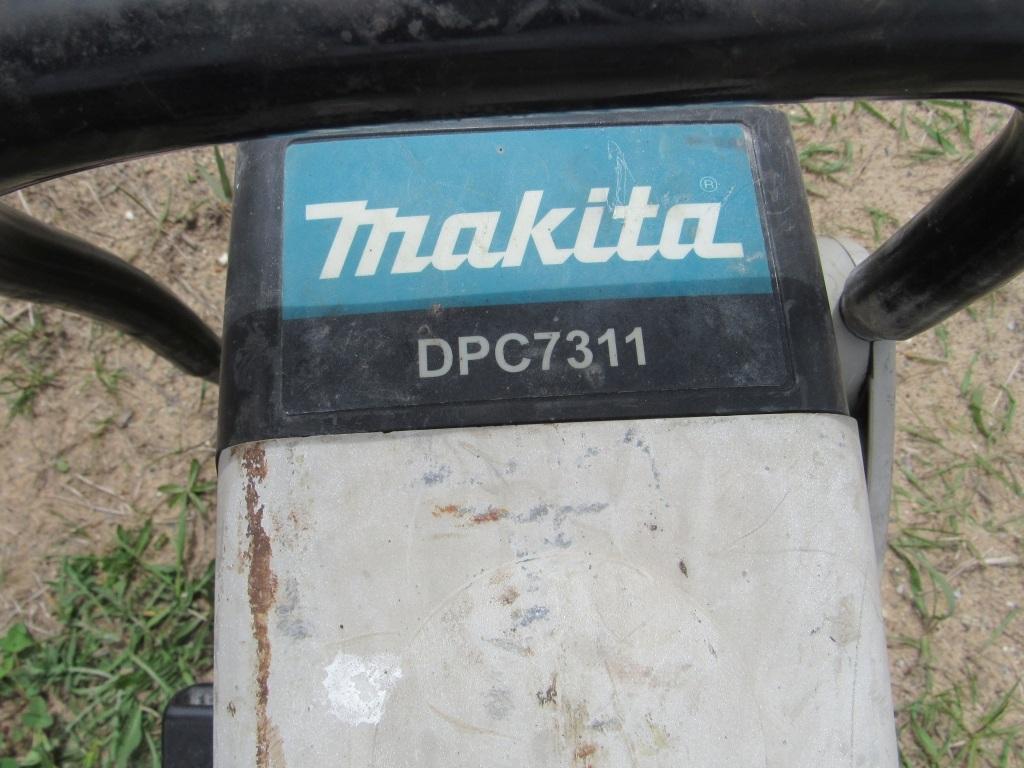 Makita DPC7311 Concrete Saw