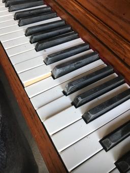 CONN PIANO