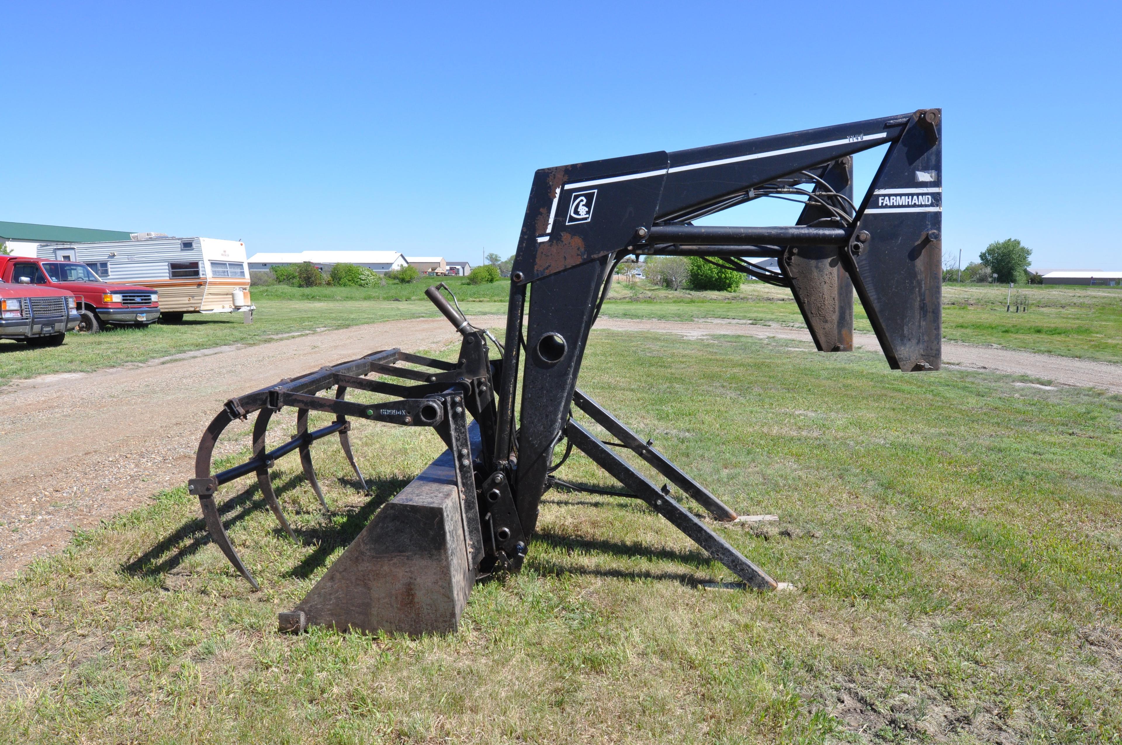 FarmHand 1140 loader bucket & grapple