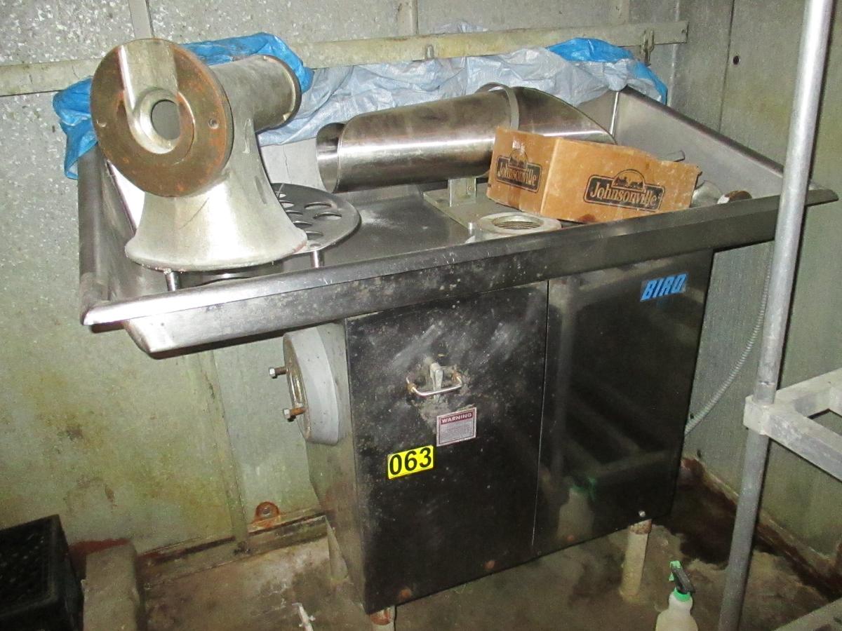 BIRD MEAT GRINDER WITH ATTACHMENTS 52"x 29" x 48"