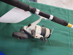 TROPIX OKUMA 65 OPEN FACE REEL W/ TROPIX 8" 2 PC. ROD