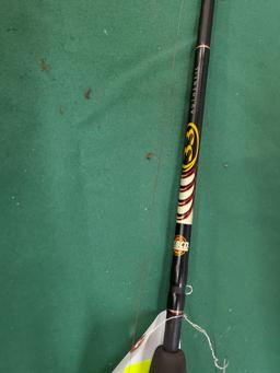 ZEBCO 33 REEL W/ MATCHING 6' MED. ACT. ROD
