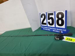 SHAKESP. MUSTANG OPEN FACE REEL W/ ZEBCO GLASS 5'5" ROD