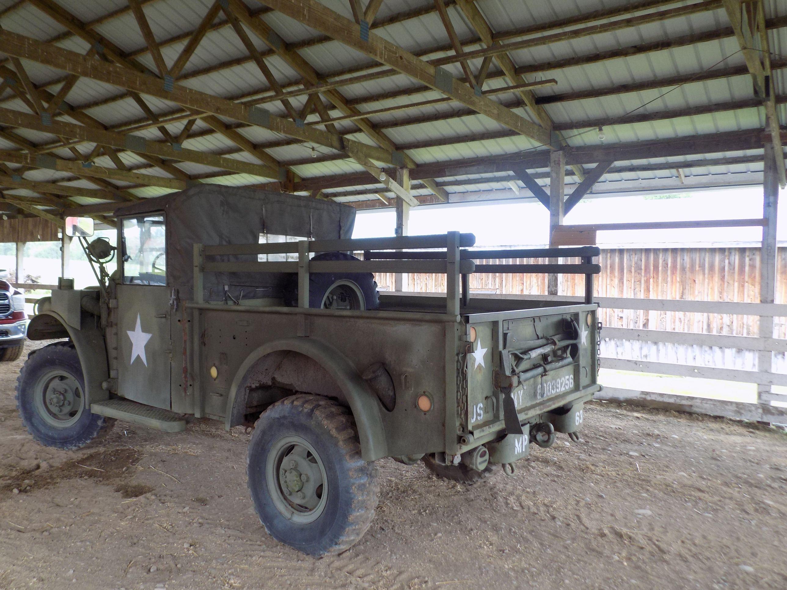 1952 M37 Dodge Â¾ Ton with accessories