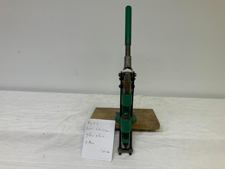 RCBS bullet lube-sizer with die and punch and box