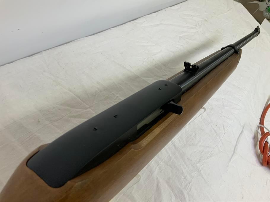 Ruger, 10/22, 22LR, sn: 234-60881, 18.5" brl, rifle, with box