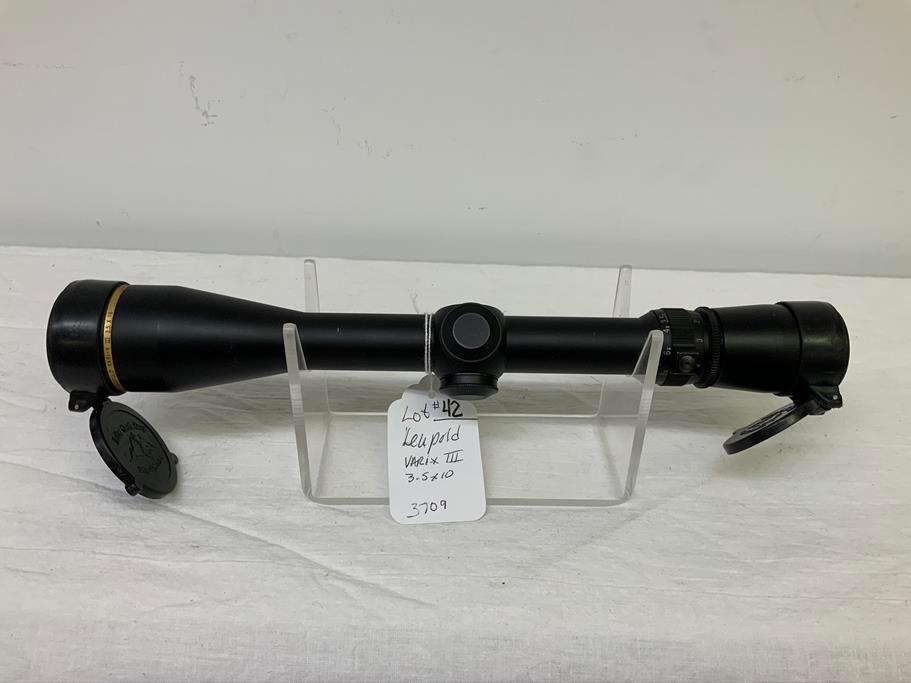 Leupold Vari-X III 3.5x10 scope with caps, previously mounted