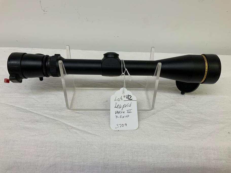 Leupold Vari-X III 3.5x10 scope with caps, previously mounted