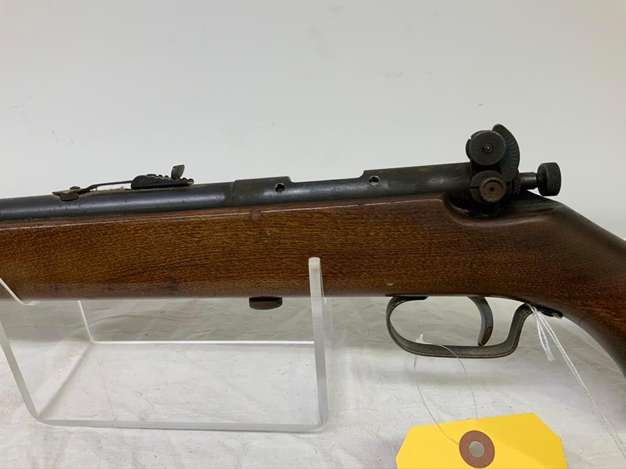 O.F. Mossberg, 25A, 22s/l/lr, NSN, 24" brl, rifle, rust and