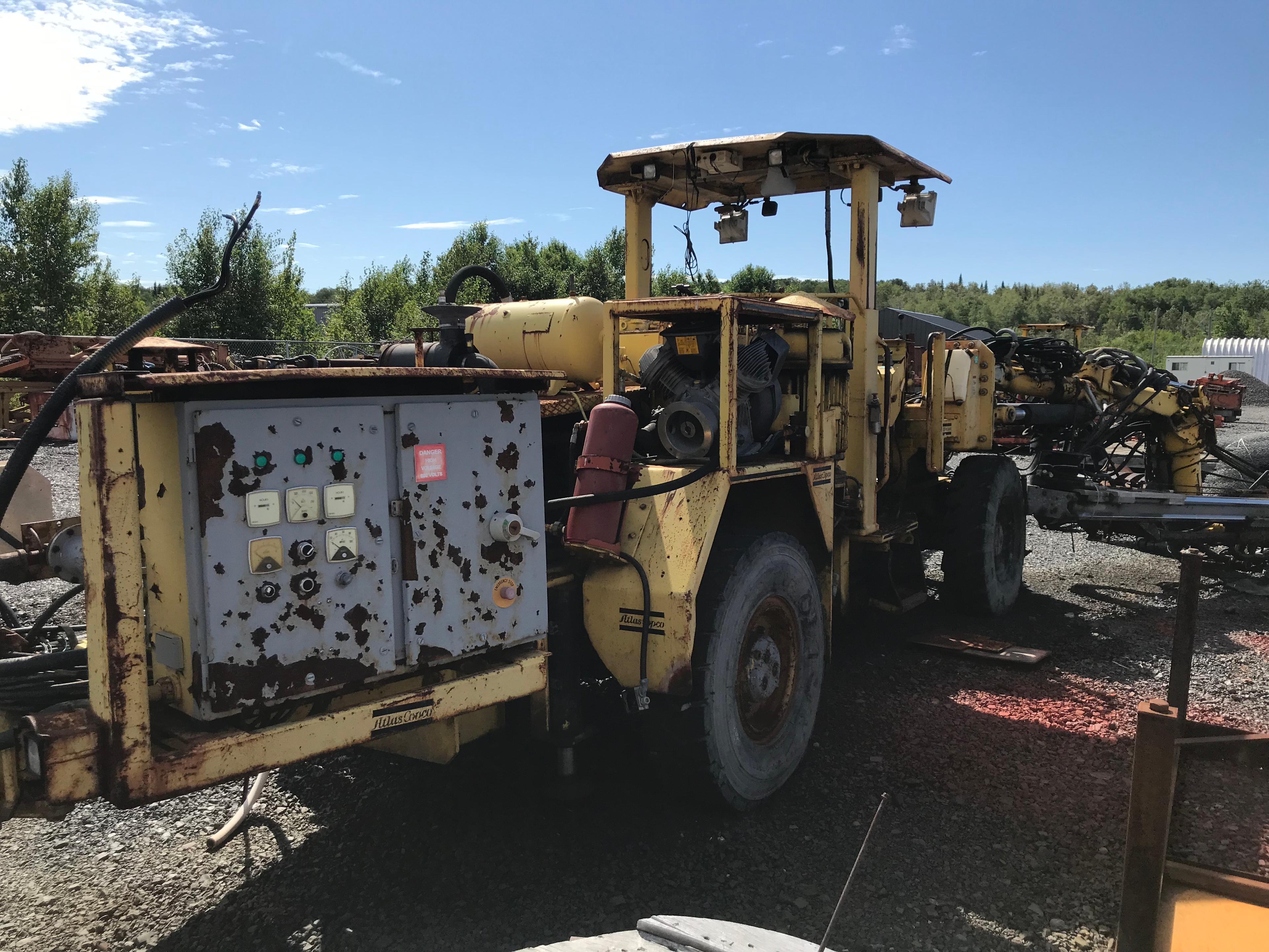 Atlas Copco 322 Rocket Boomer