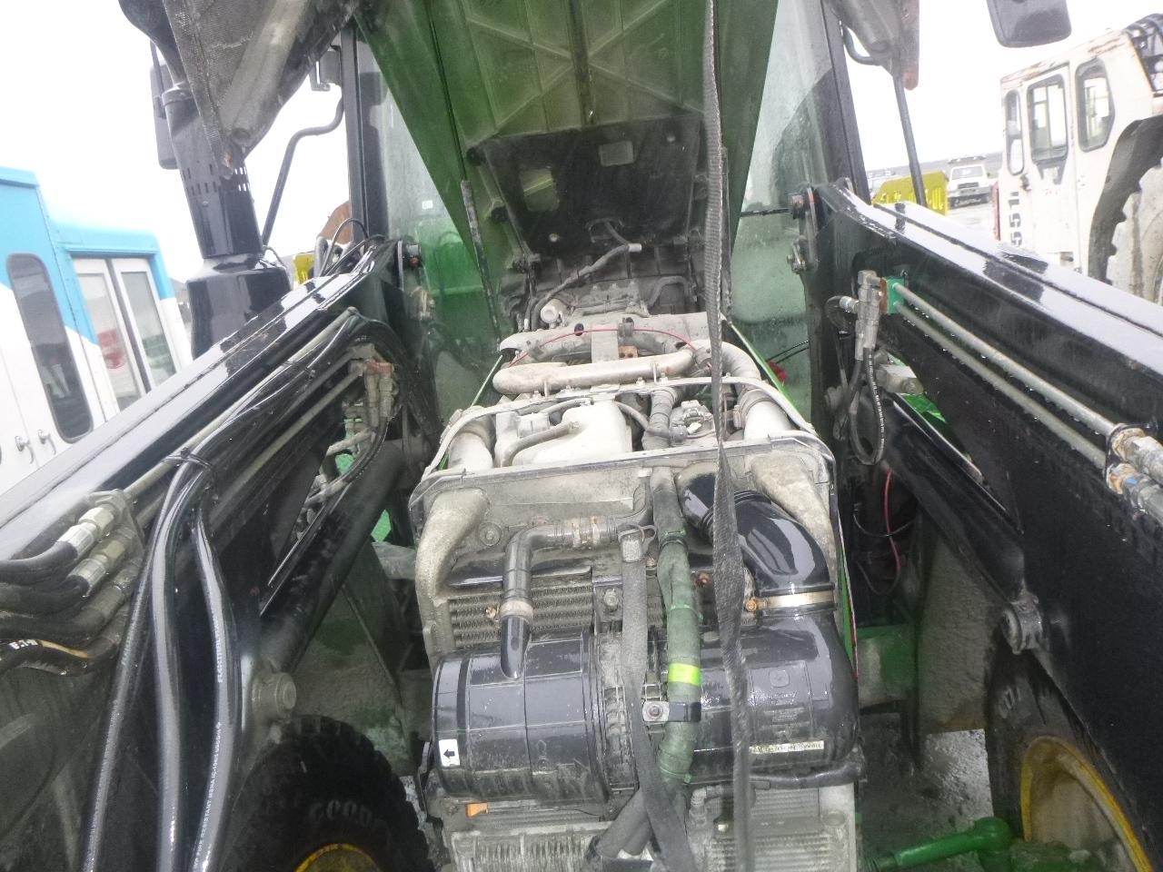 Tractor John Deere 61110M Cab
