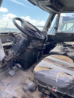 2011 INTERNATIONAL DURASTAR 4300