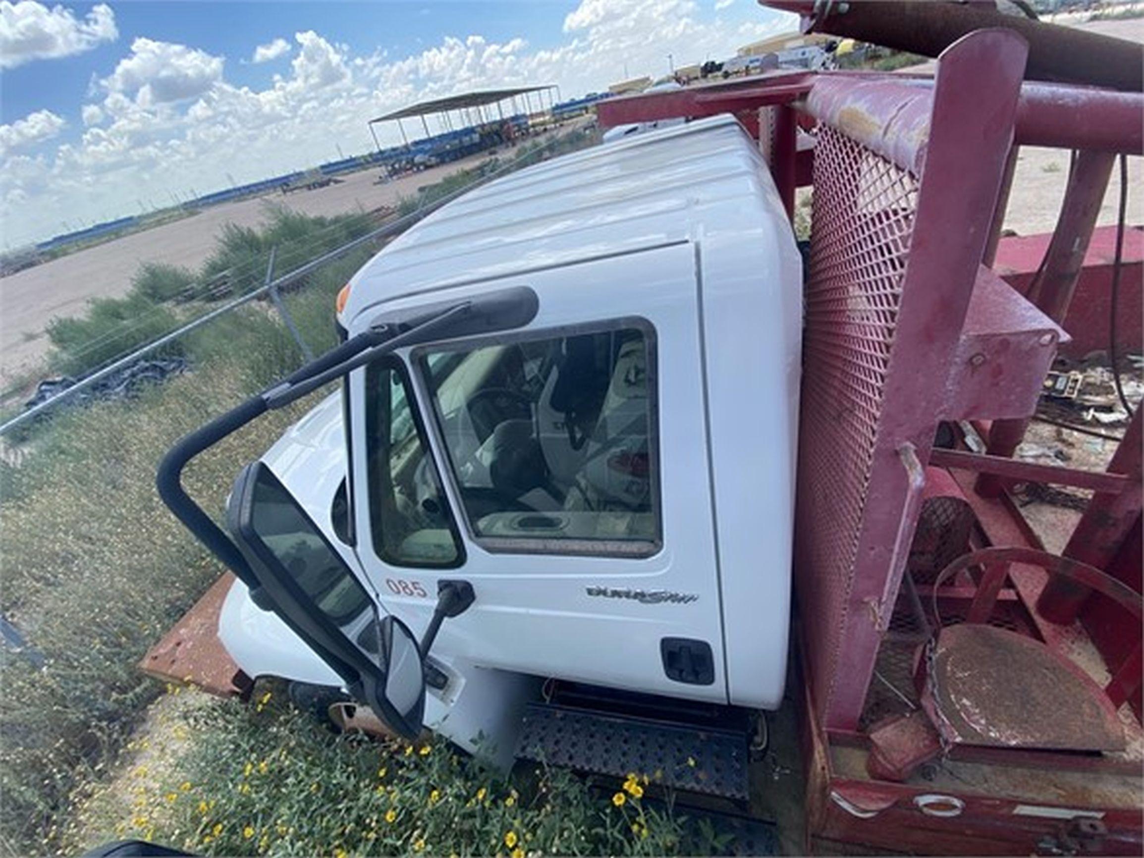 2008 INTERNATIONAL DURASTAR 4300