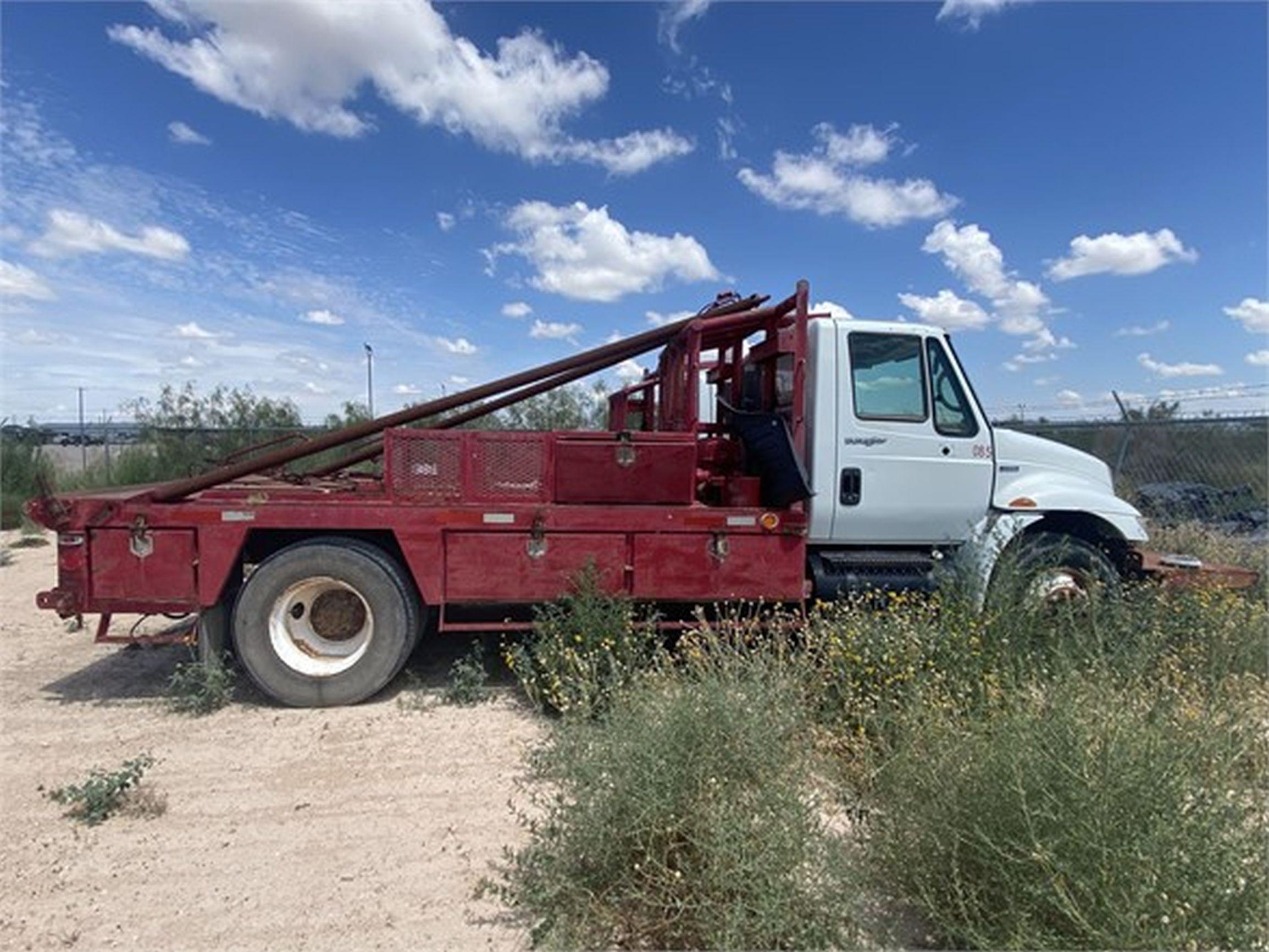 2008 INTERNATIONAL DURASTAR 4300