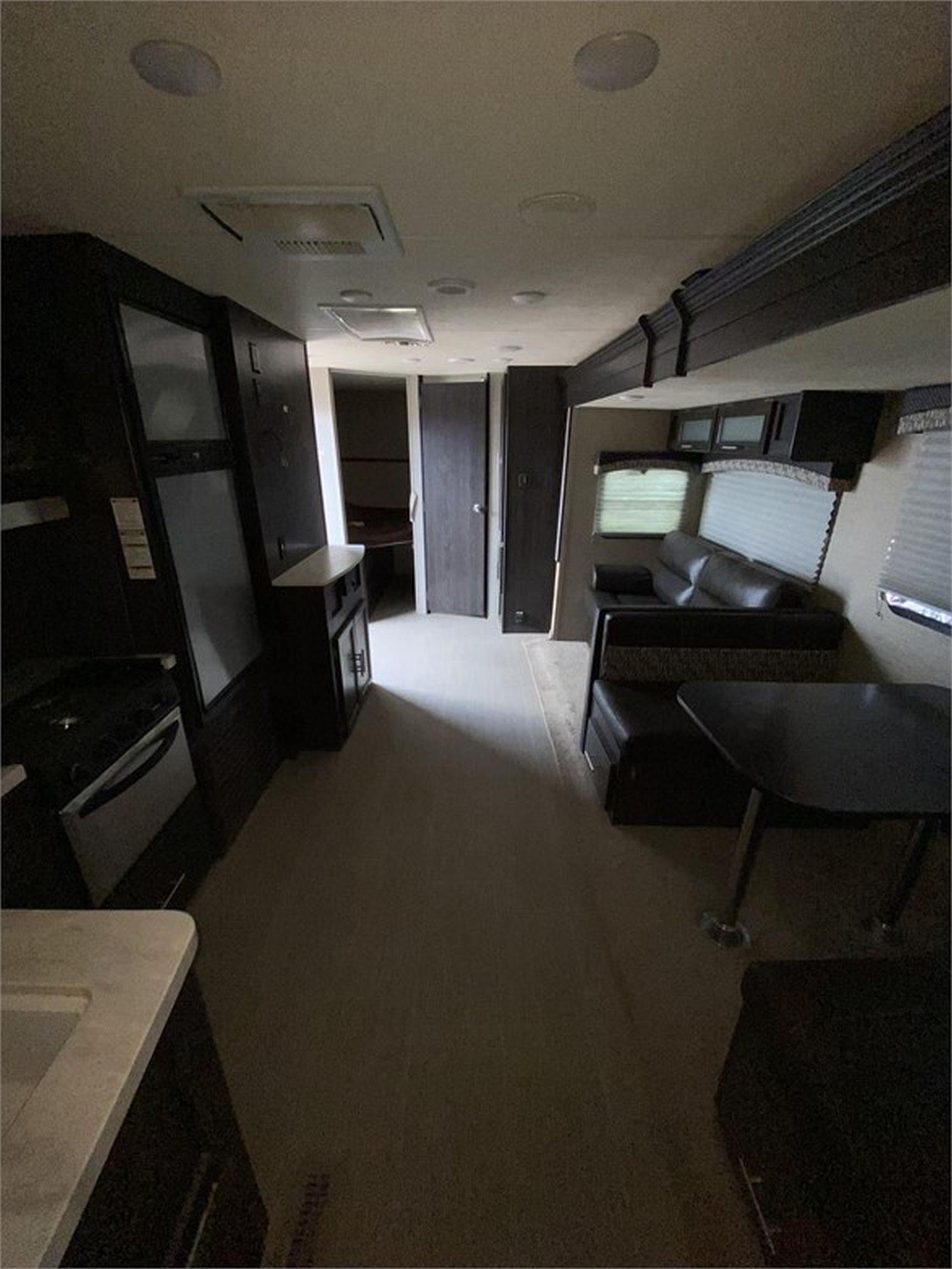 2018 DUTCHMEN KODIAK ULTRA LITE 285BHSL