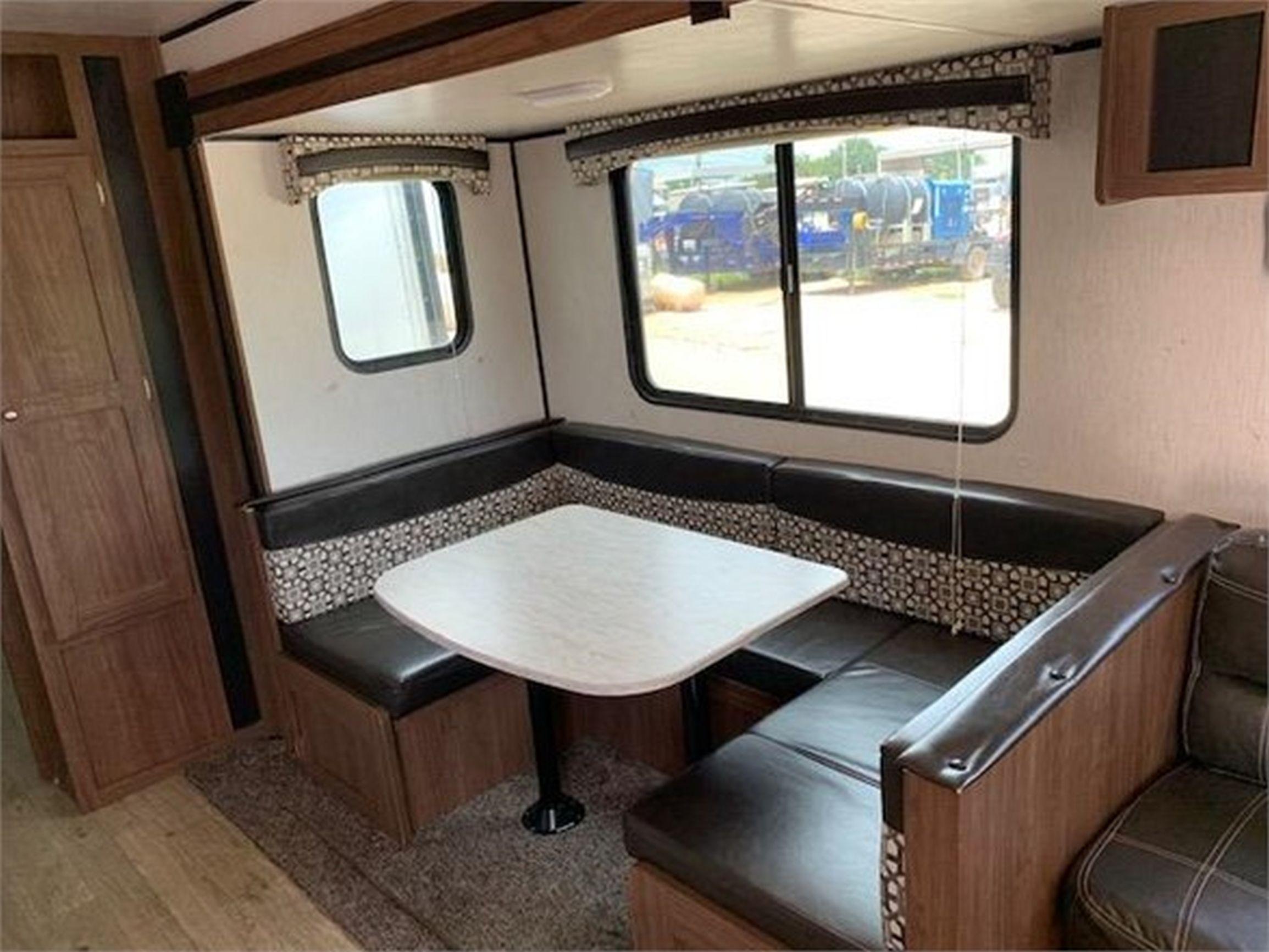 2019 HEARTLAND PROWLER LYNX 32LX