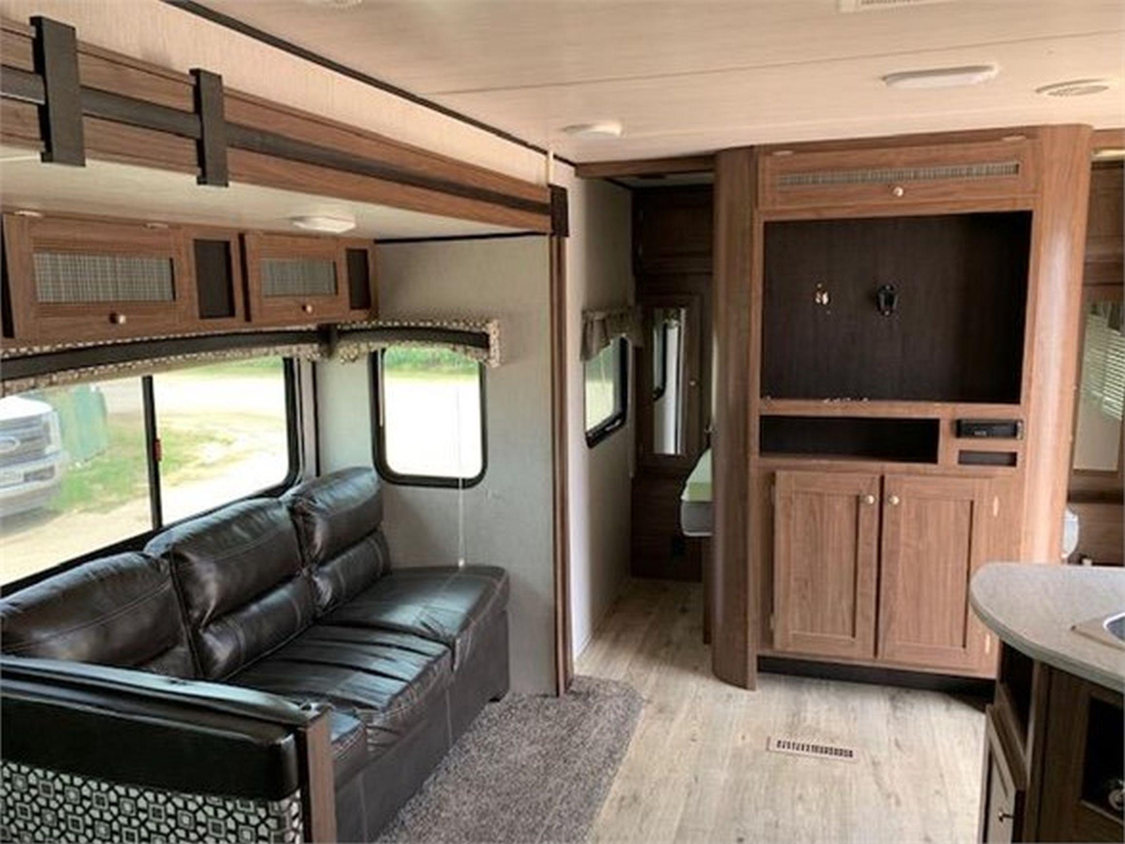 2019 HEARTLAND PROWLER LYNX 32LX