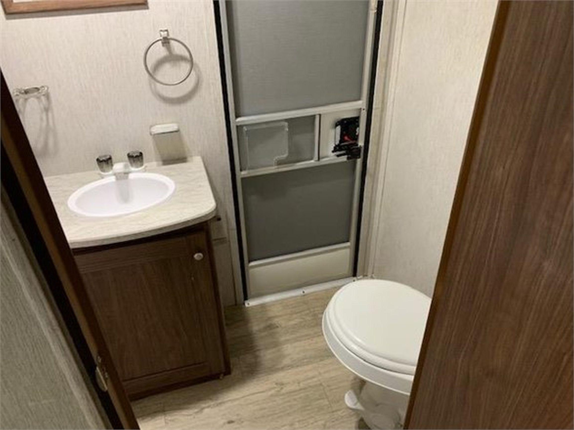 2019 HEARTLAND PROWLER 32LX