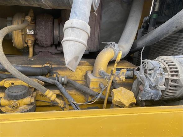 2007 Deere 750J