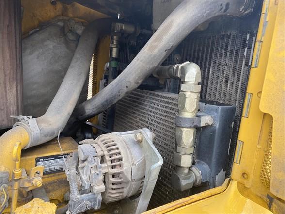 2007 Deere 750J