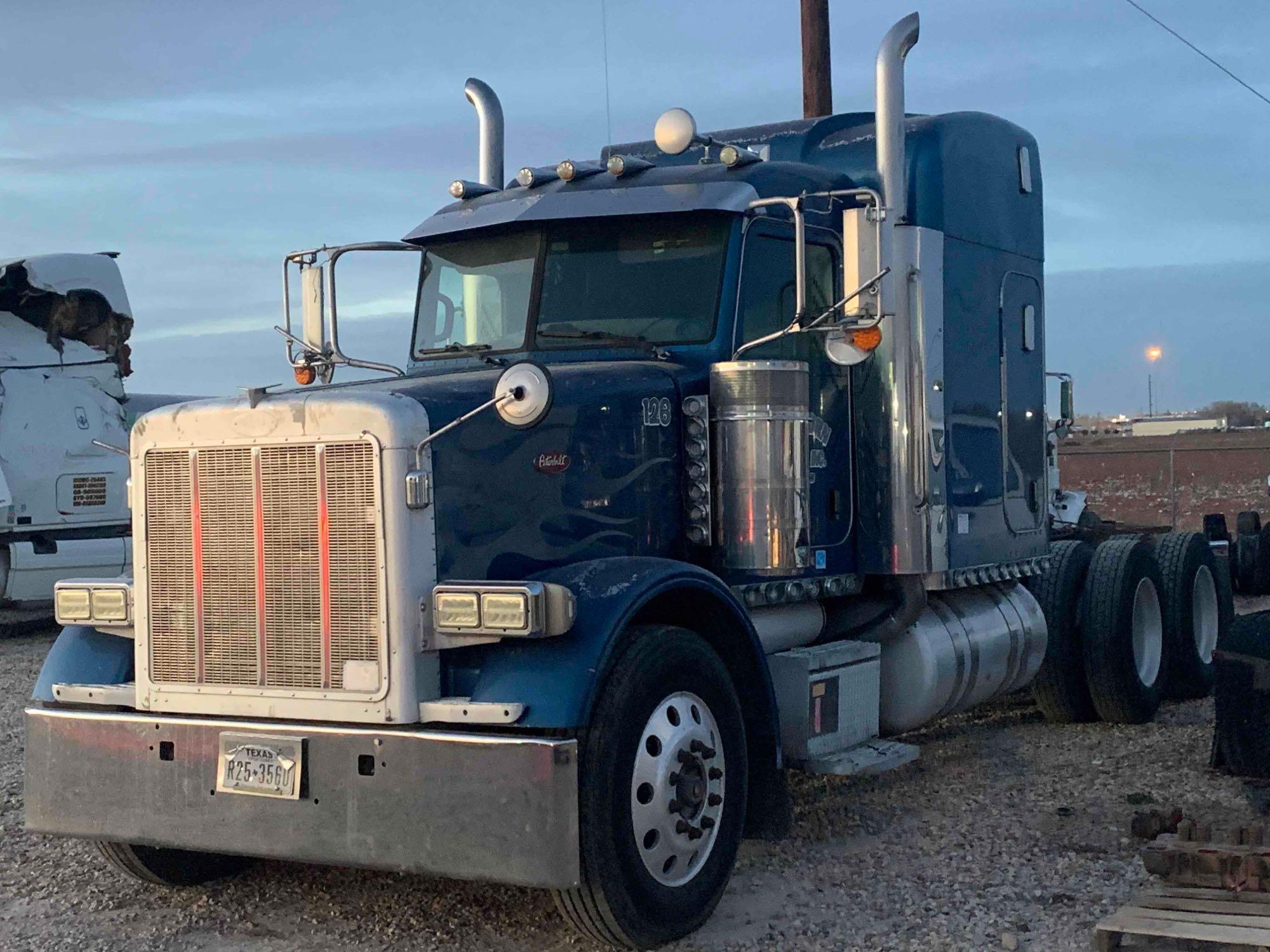 2006 Peterbilt 378 Sleeper