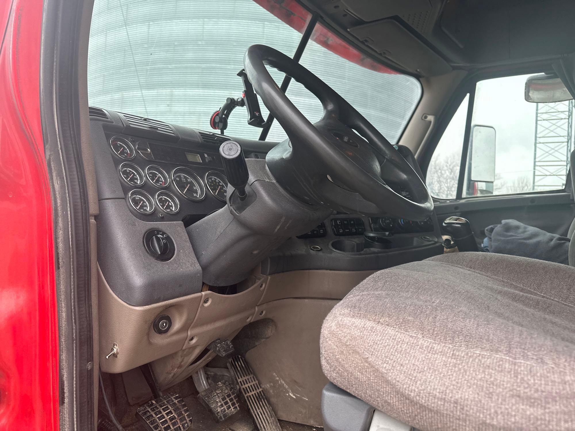 2011 Freightliner Cascadia