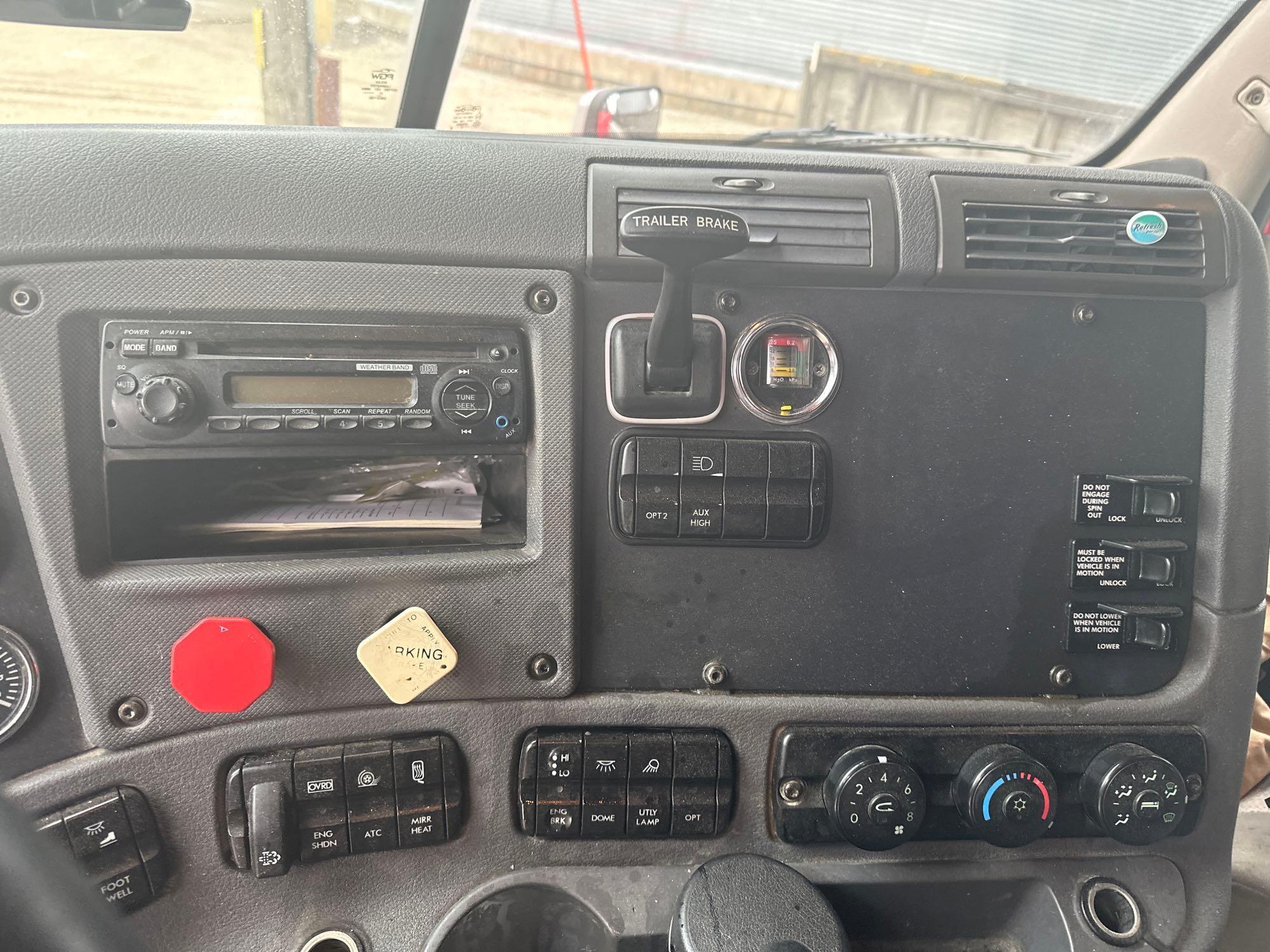 2011 Freightliner Cascadia