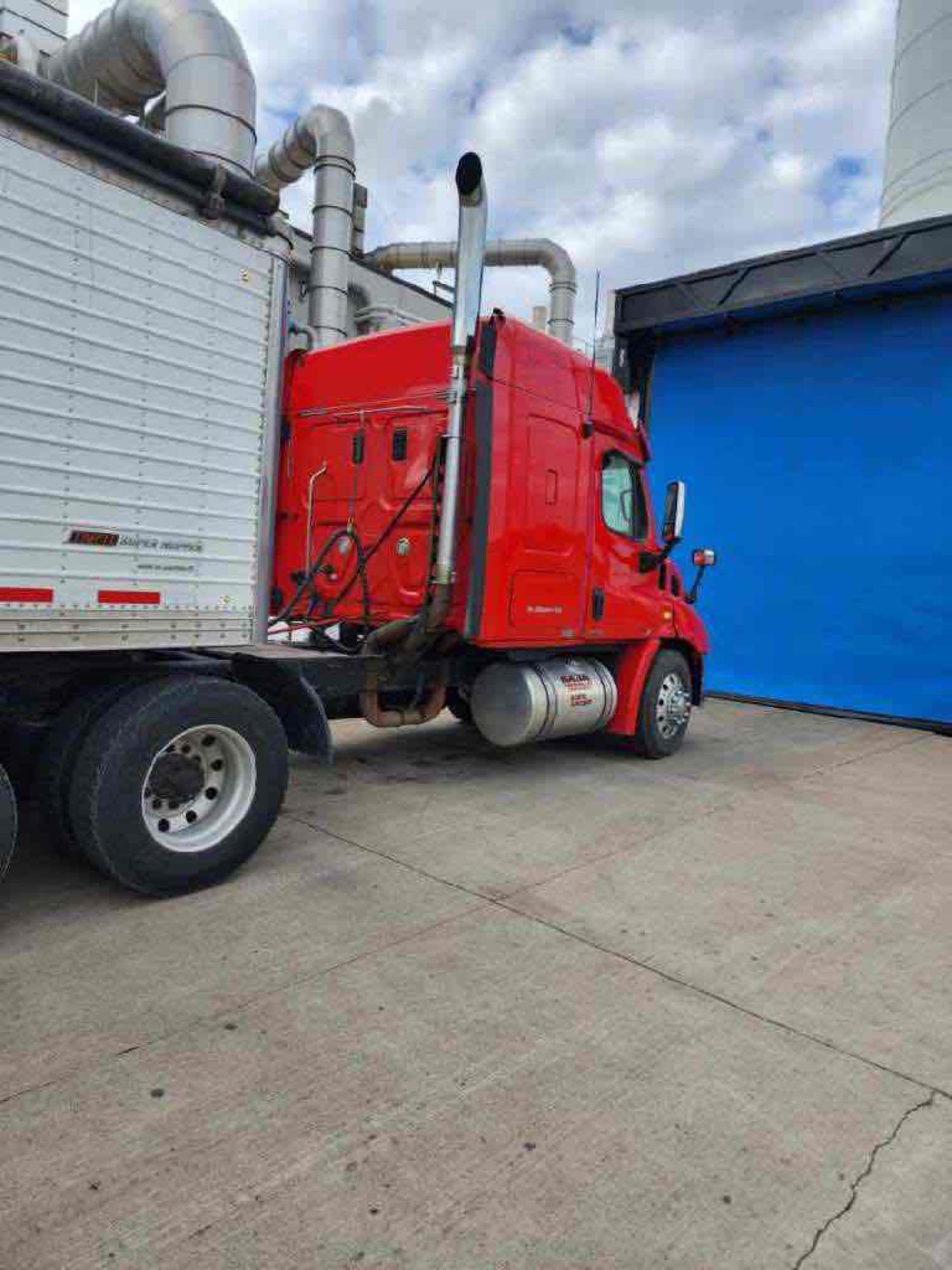 2011 Freightliner Cascadia